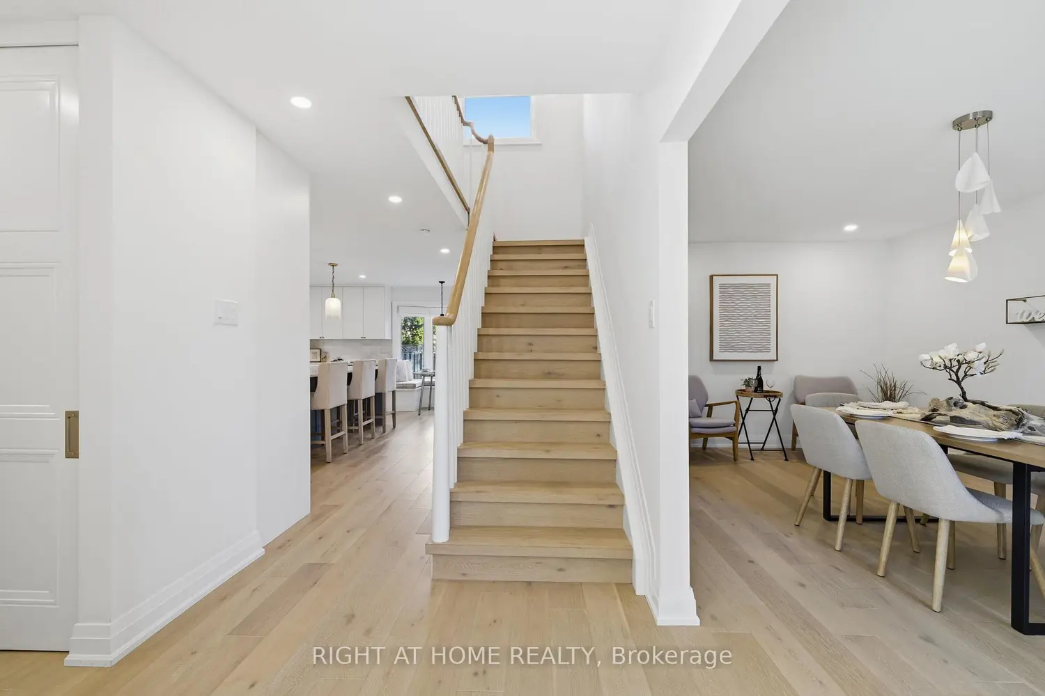 527 Beech Street photo 2