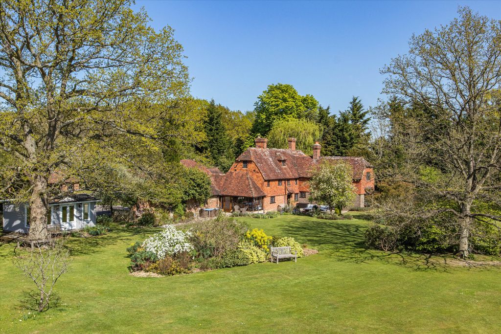 5 bed detached house for saleCrockham Hill, Edenbridge, Kent TN8