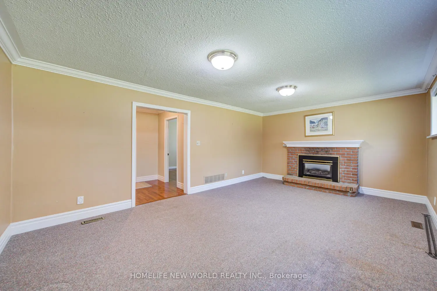 Additional image 13 of 42 Hamilton Hall Drive