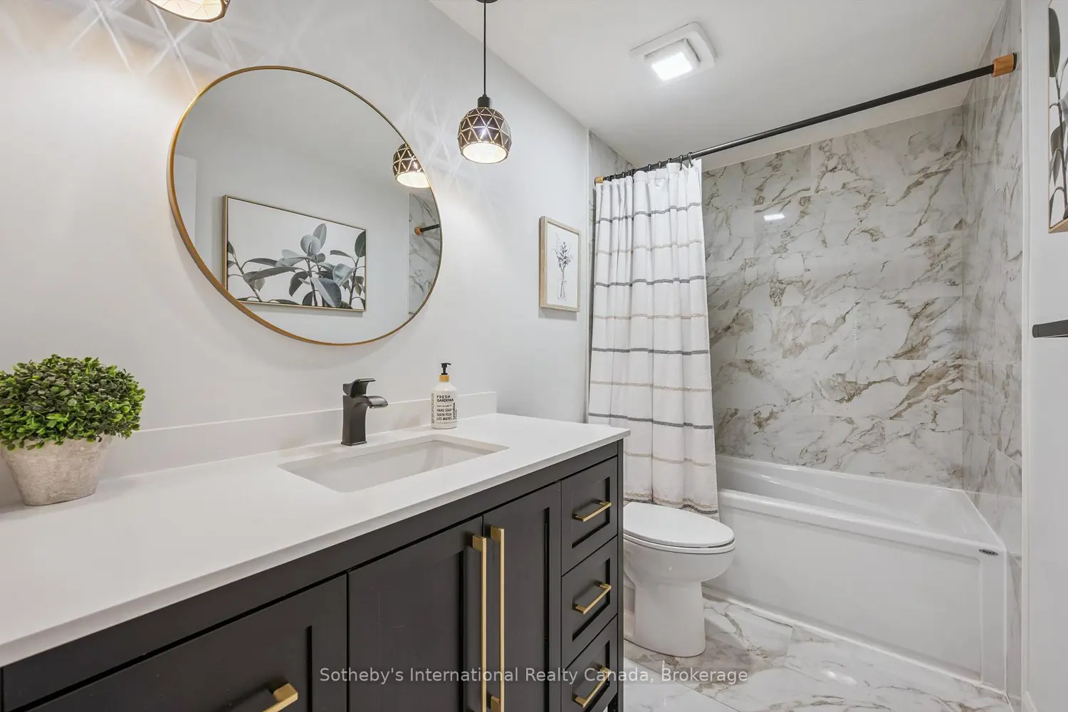 Additional image 10 of 401 Midwood Crescent