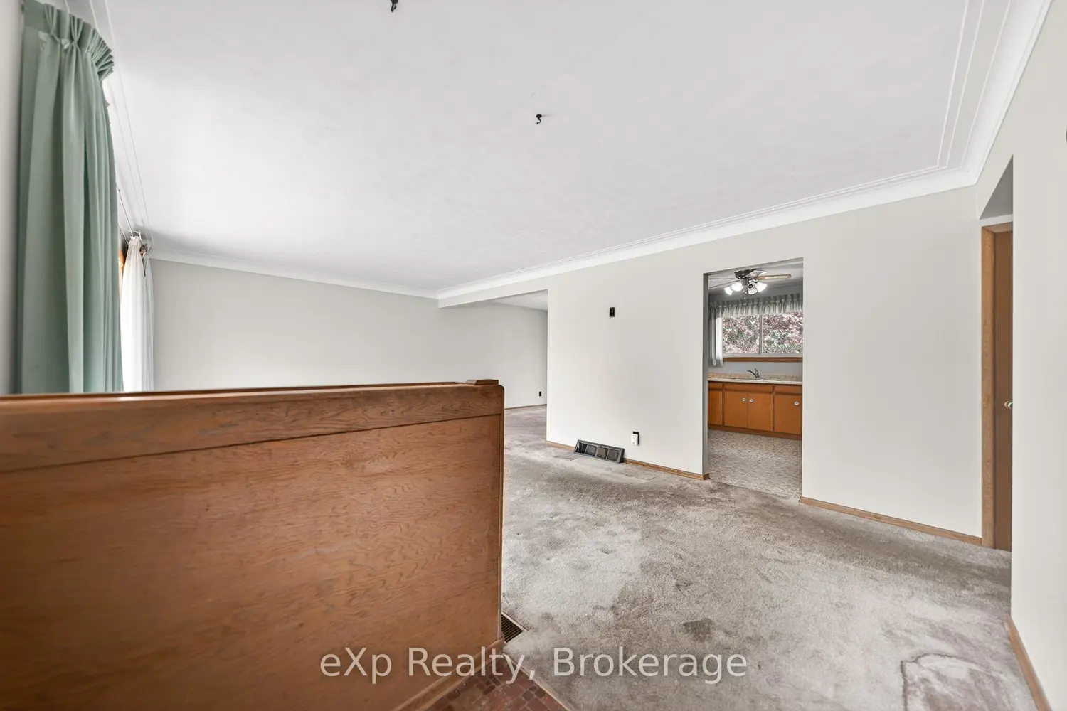53 Woodland Drive photo 3