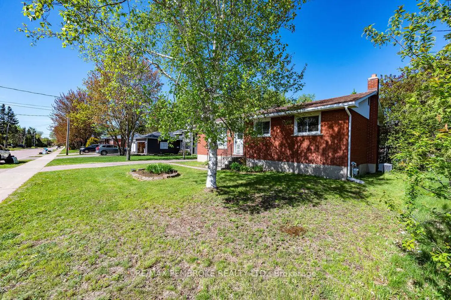 36 Selkirk Street photo 2