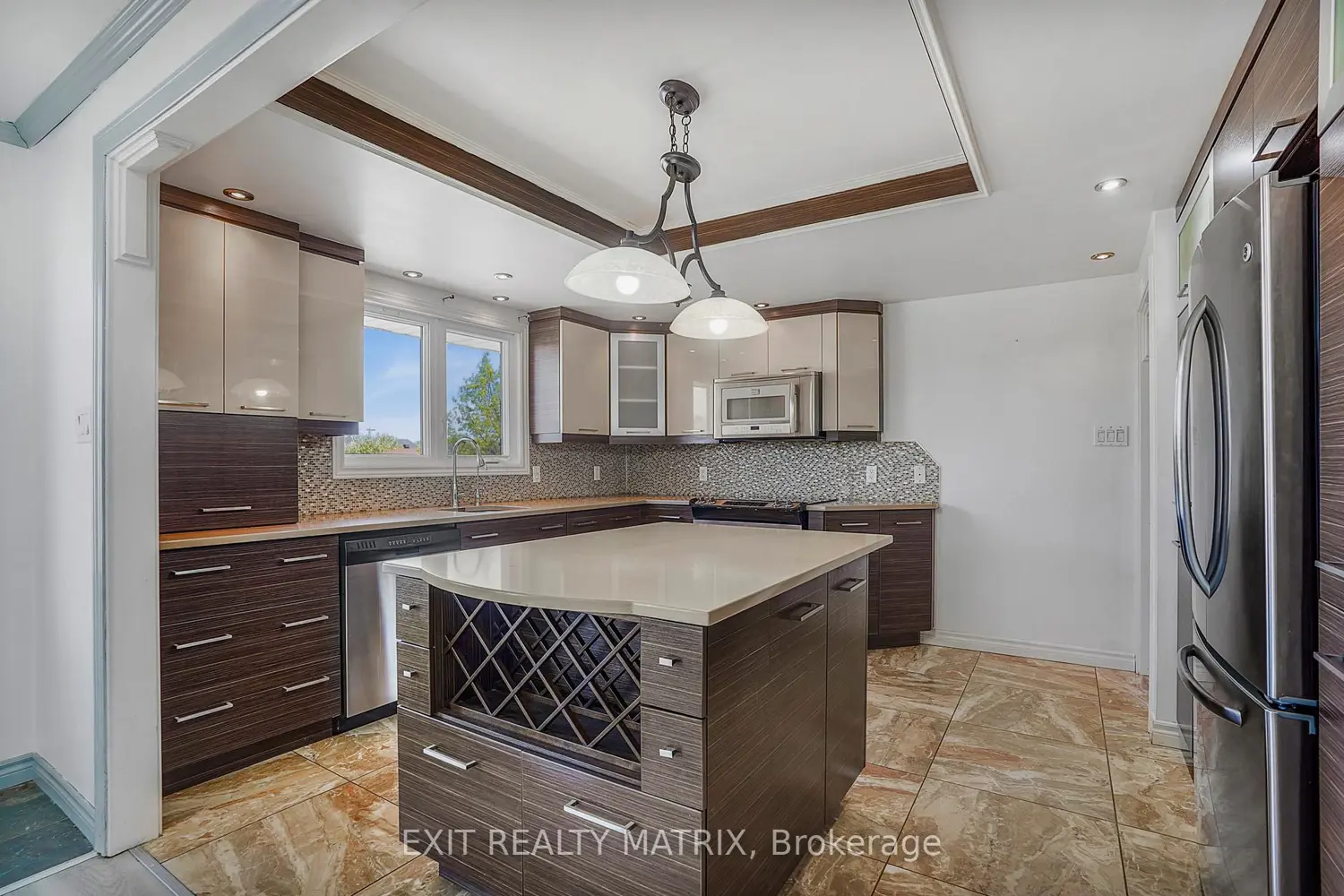 Additional image 6 of 845 Cartier Boulevard