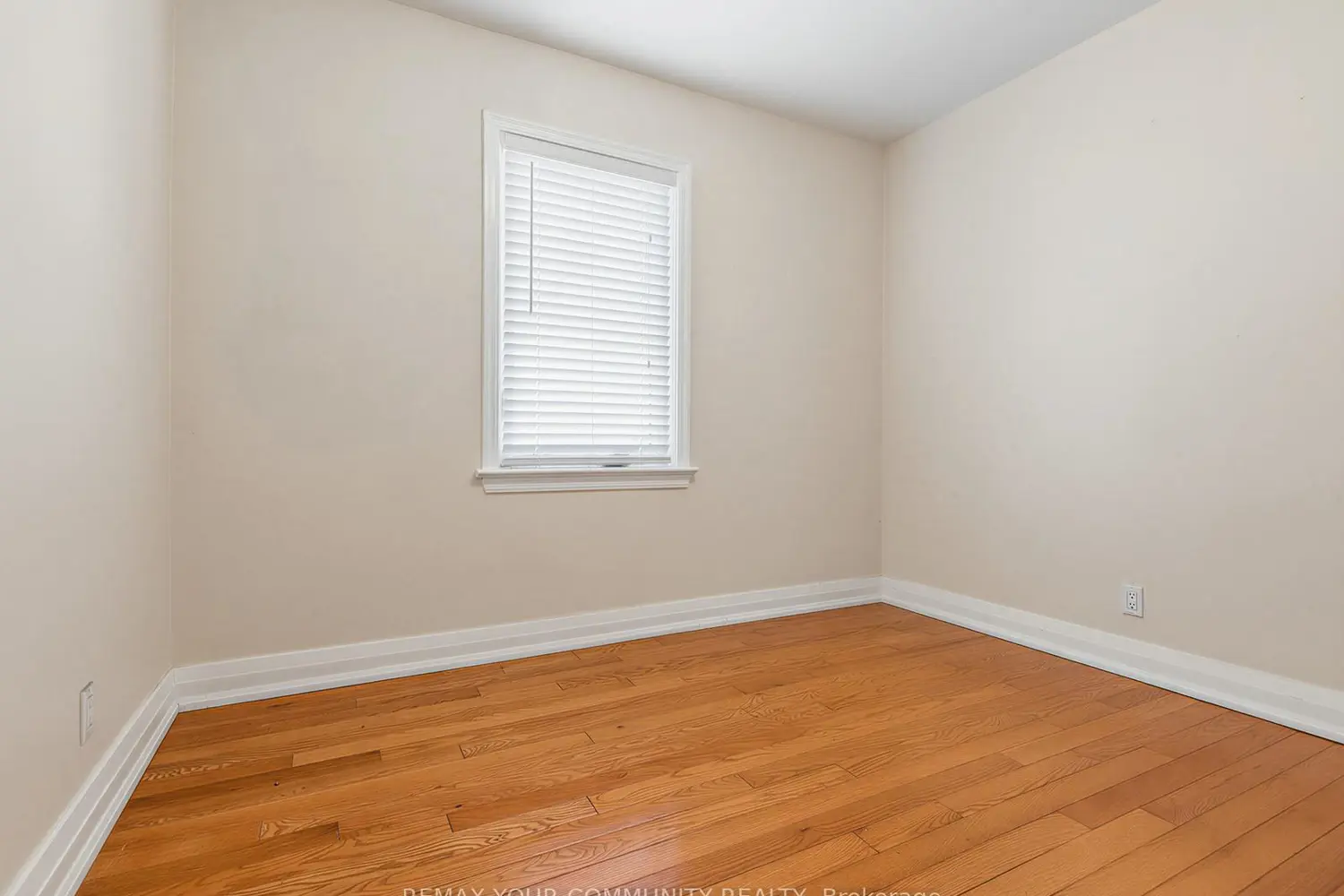 Additional image 15 of 9 Letchworth Crescent