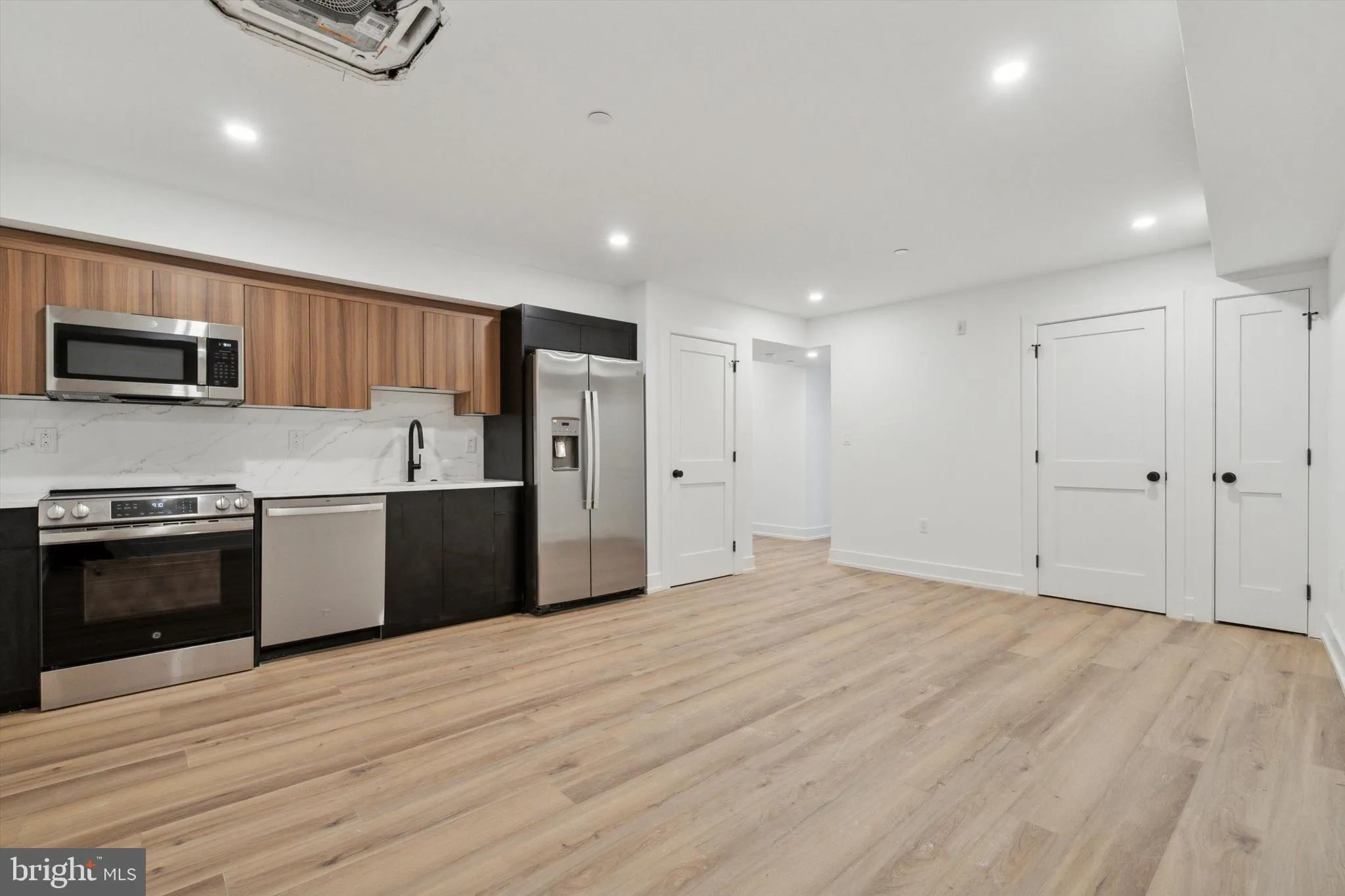 Additional image 10 of 808 N 3rd Street Unit 2, Philadelphia, PA 19123