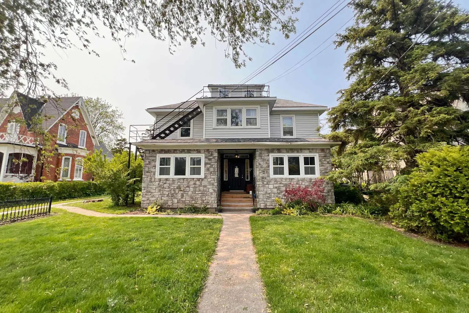 47 King Street photo 2