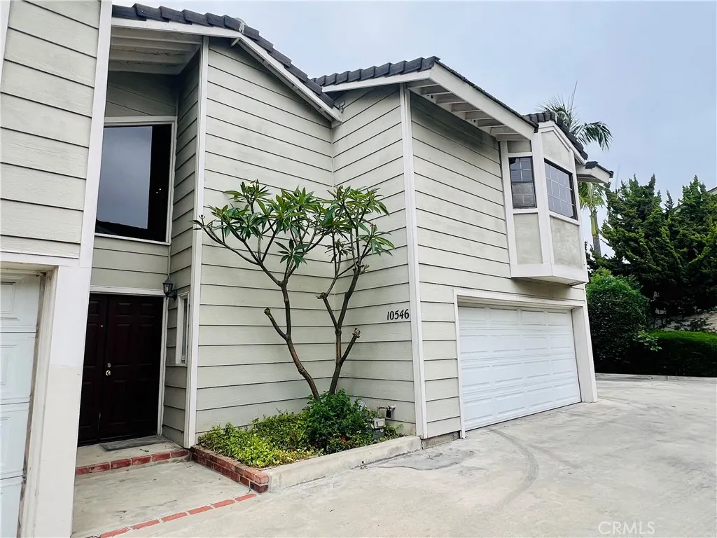 10546 Knott Ave, Stanton, CA 90680 photo 2