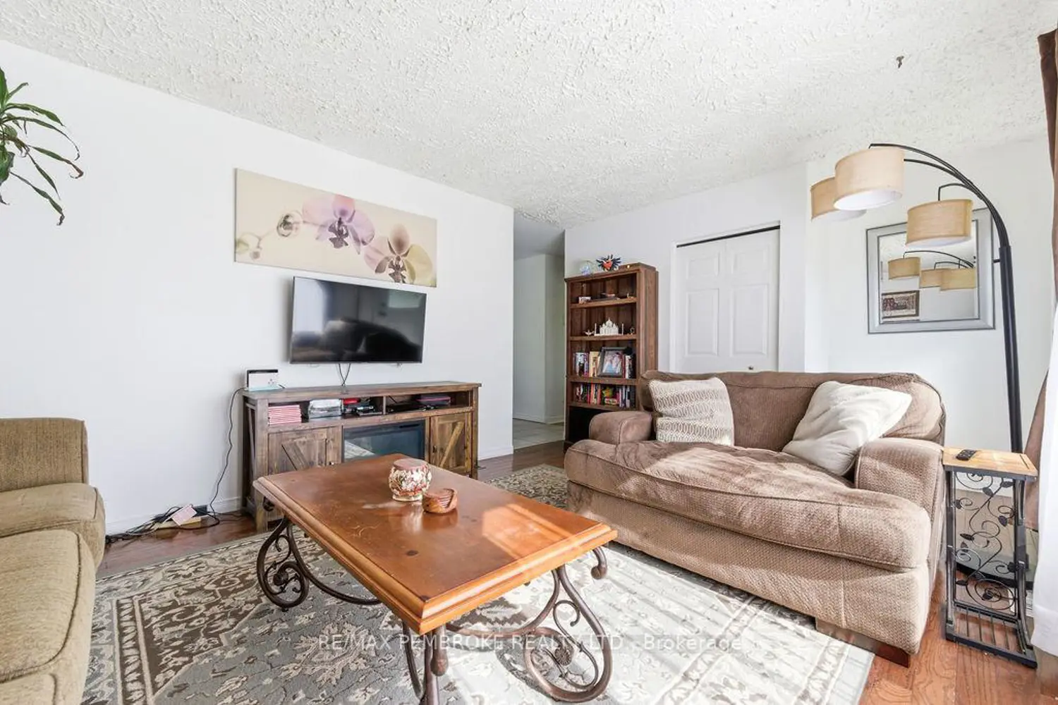 36 Selkirk Street photo 3