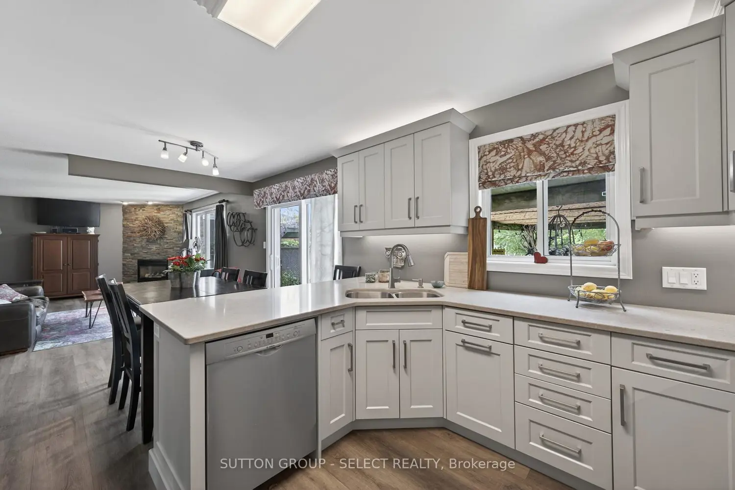 Additional image 5 of 1864 Downes Court