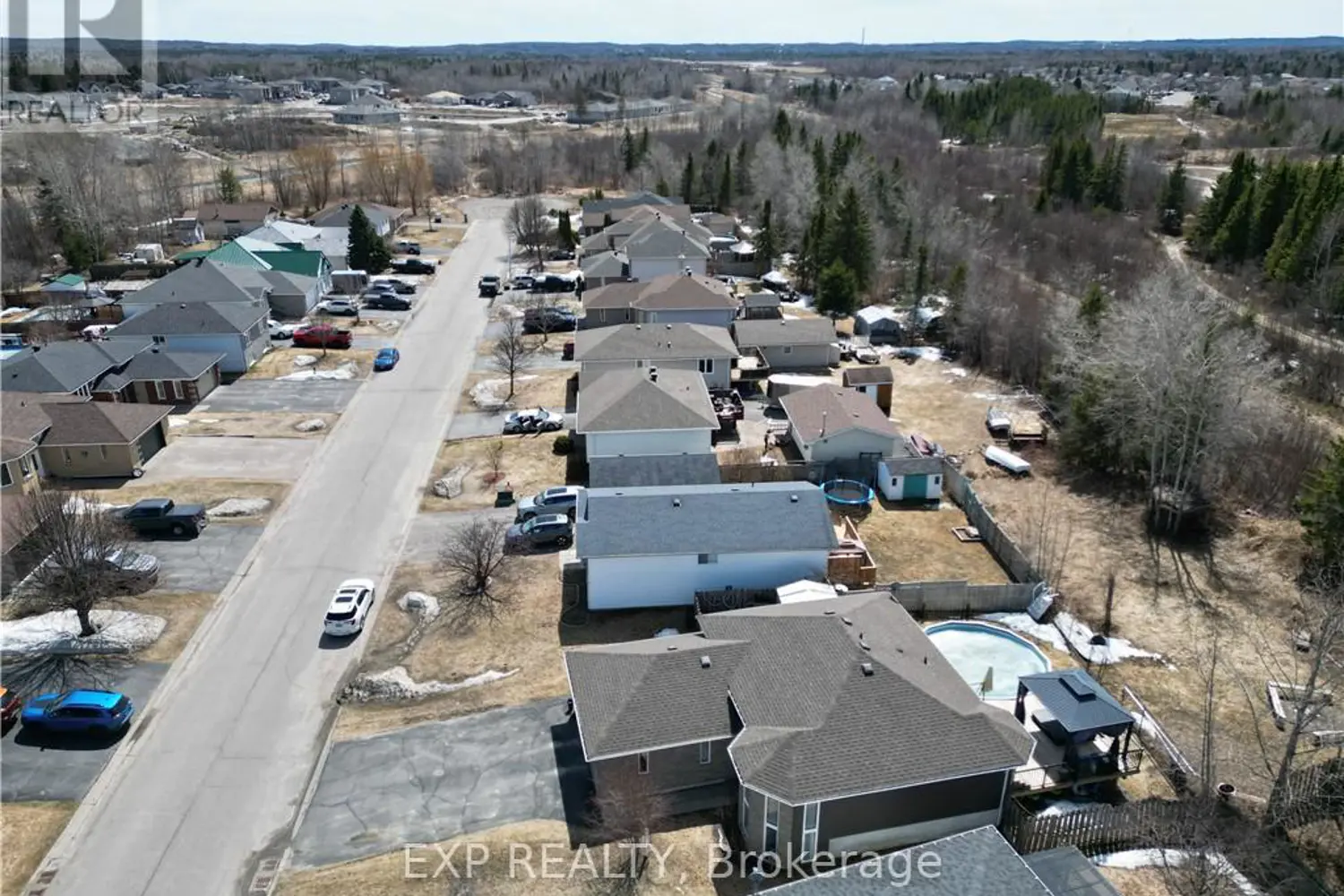 Additional image 20 of 4343 Chateau Crescent