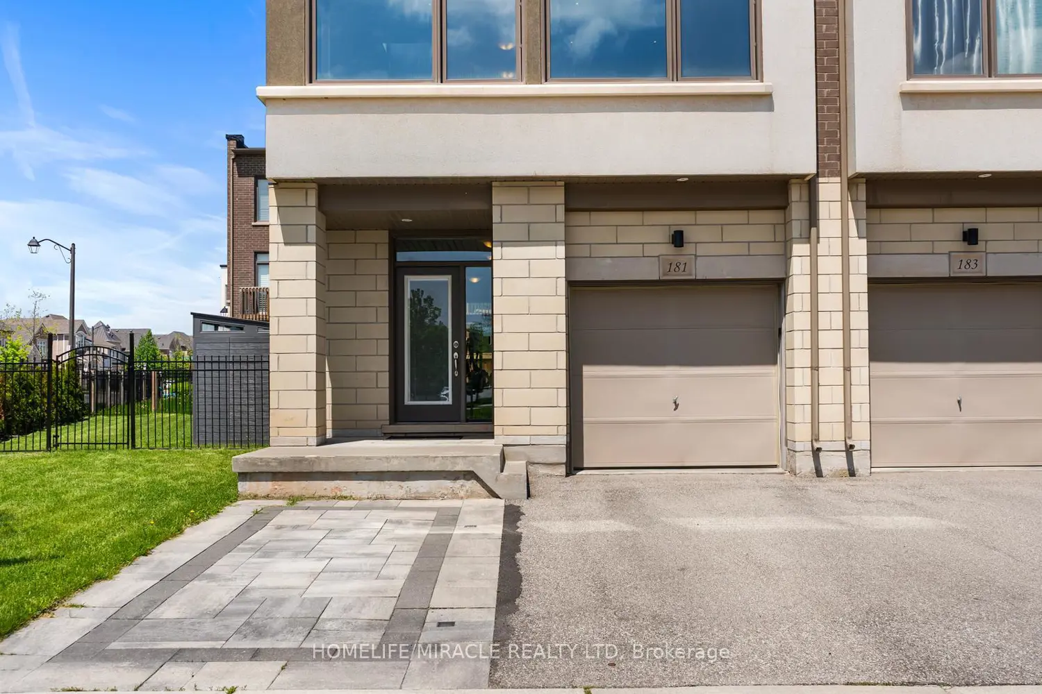 181 Fowley Drive photo 2