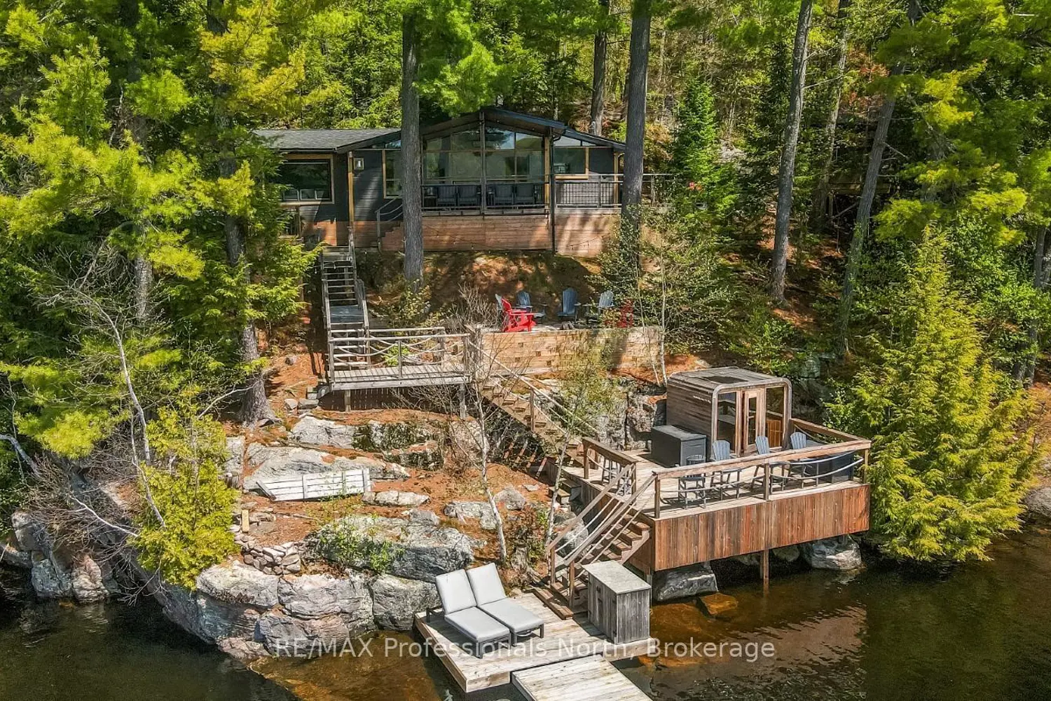 Additional image 20 of 1025 Huckleberry Lane