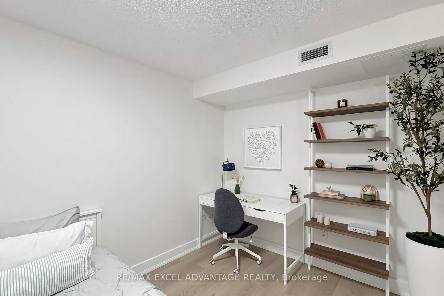 Additional image 3 of 4K Spadina Avenue 1509