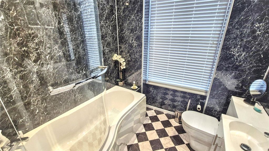 Additional image 17 of 4 bed terraced house for saleTerregles Street, Dumfries, Dumfries And Galloway DG2
