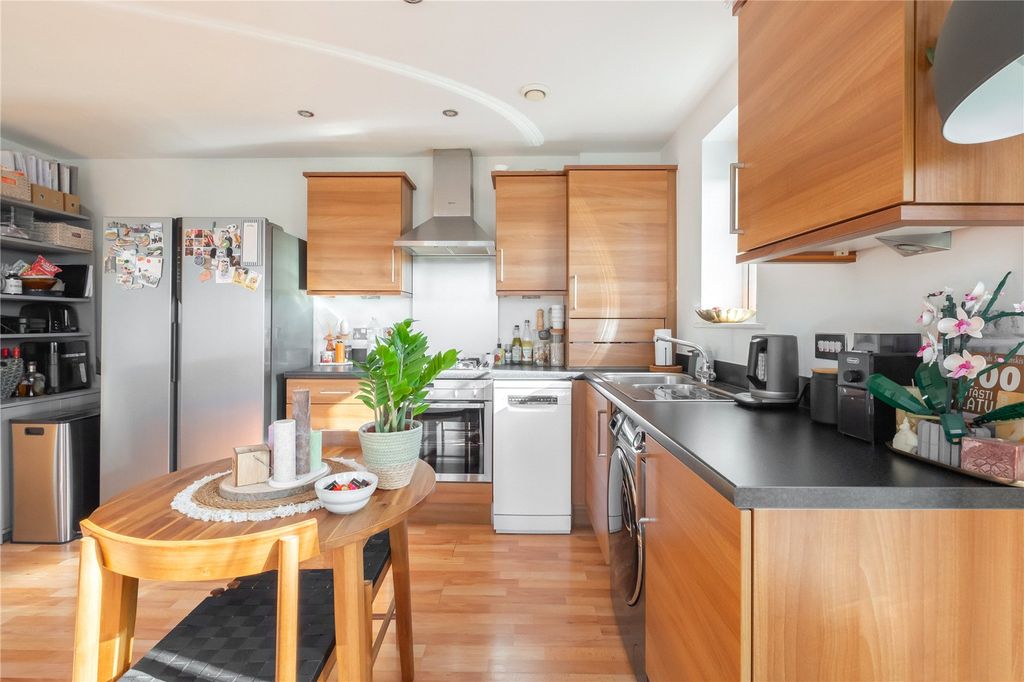 Additional image 8 of 2 bed flat for saleMoorlands Edge, Mount, Huddersfield HD3