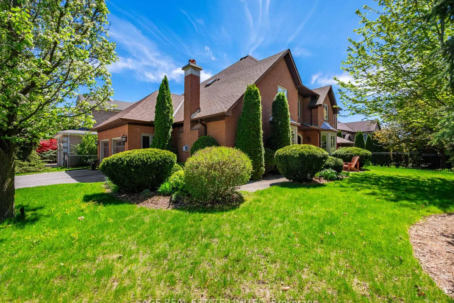888 Cresta Rider Place