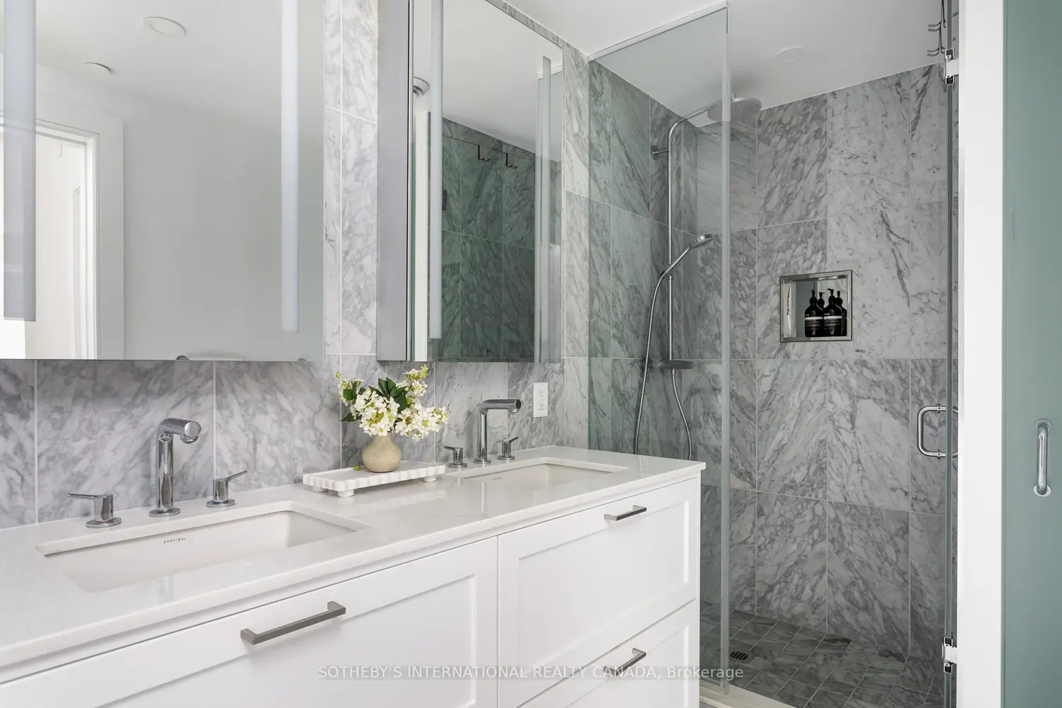 Additional image 11 of 259 The Kingsway 609