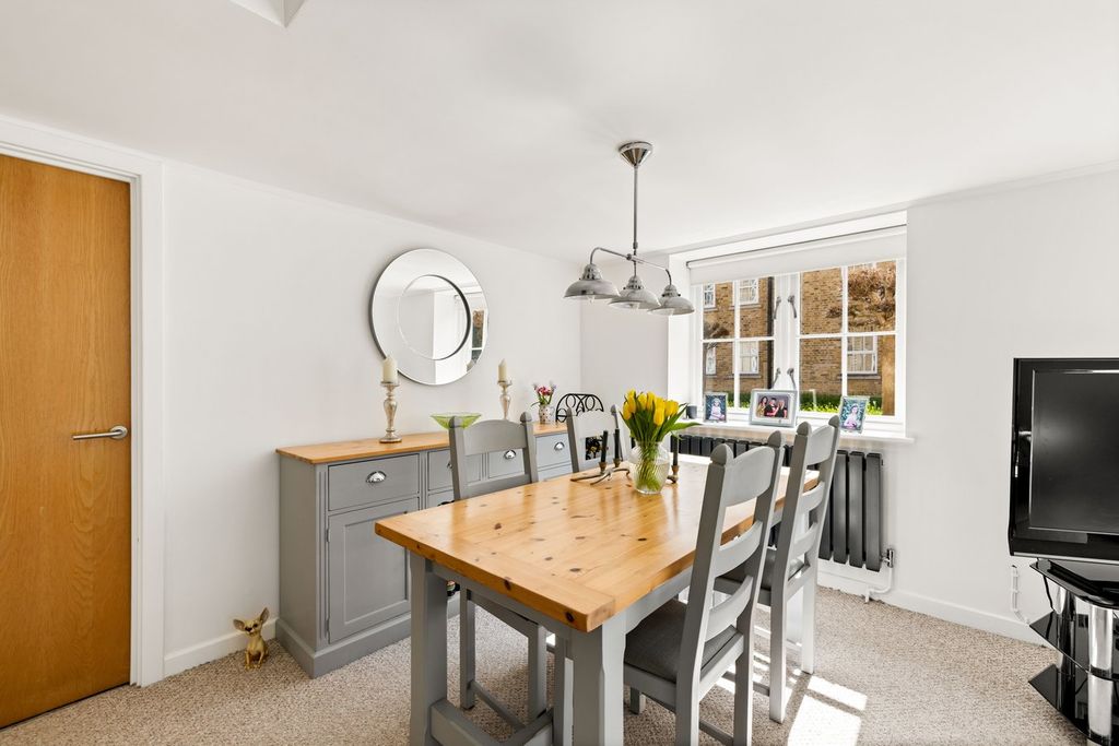Additional image 8 of 3 bed flat for saleMill Race, River, Dover CT17