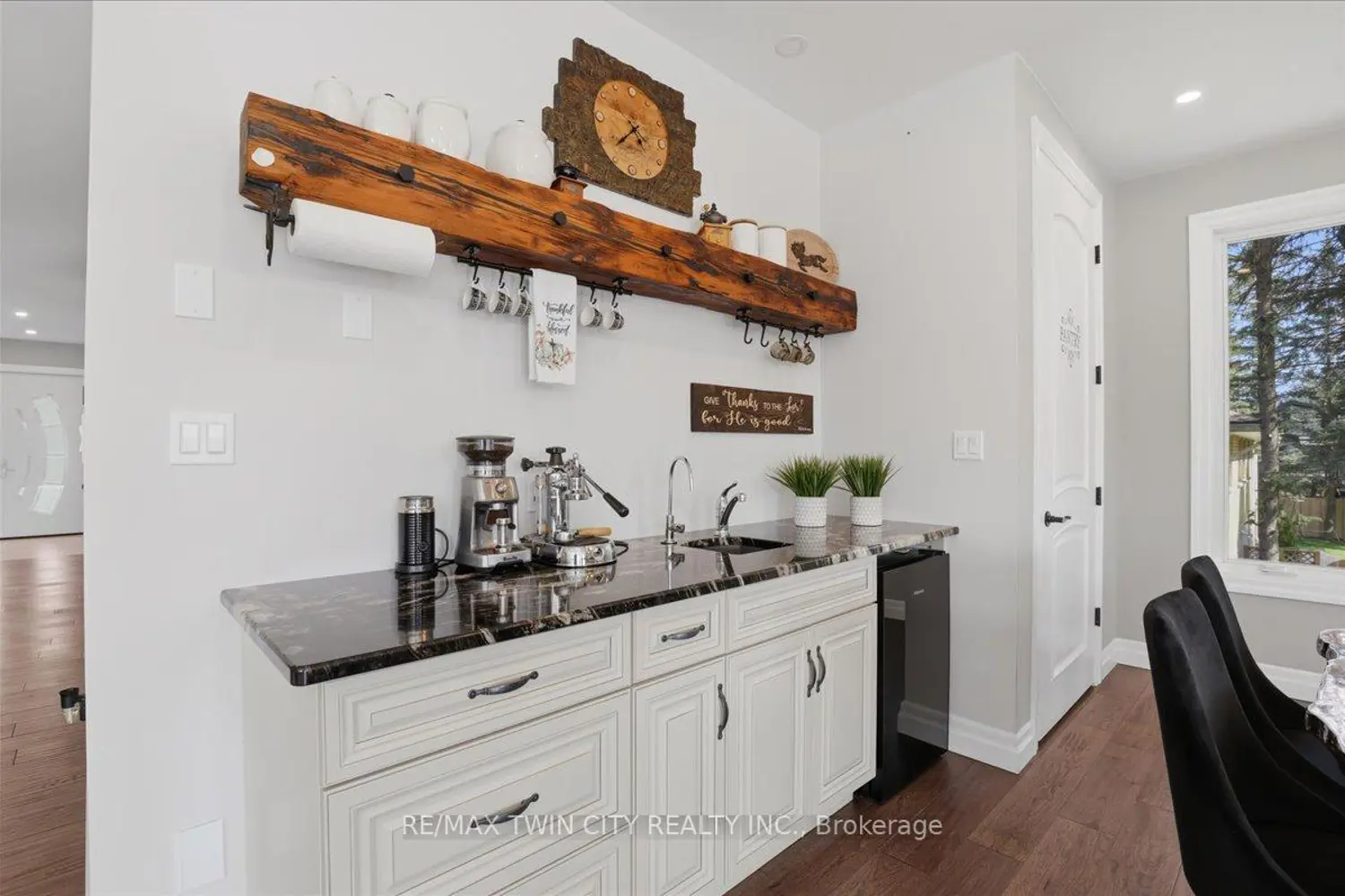 Additional image 7 of 1438 Mannheim Road