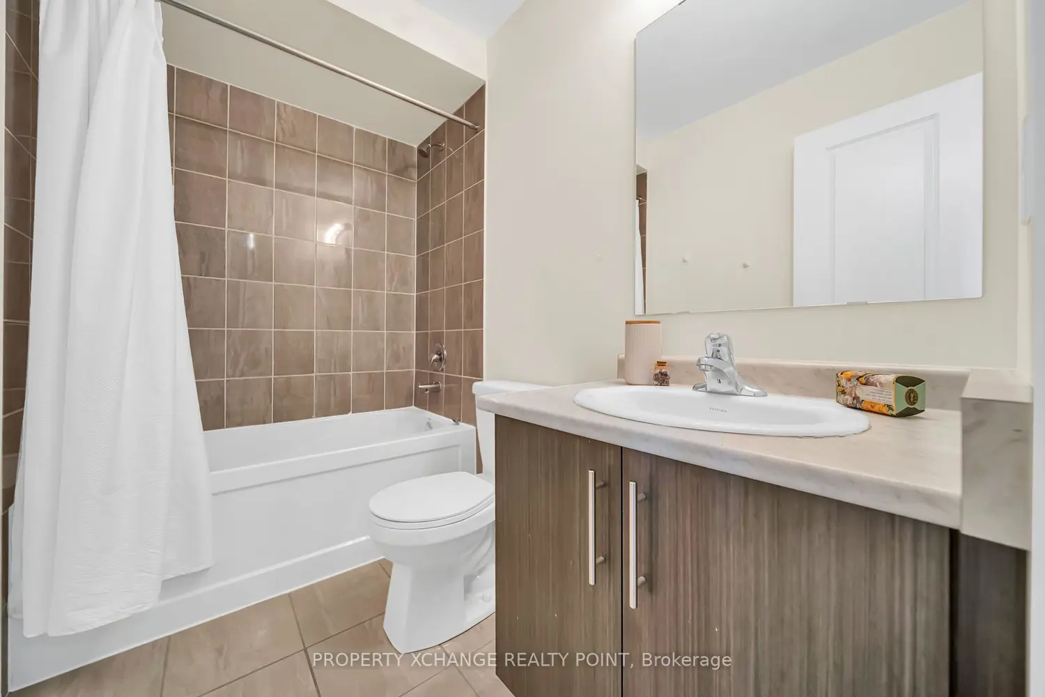 Additional image 10 of 2540 William Jackson Drive 603