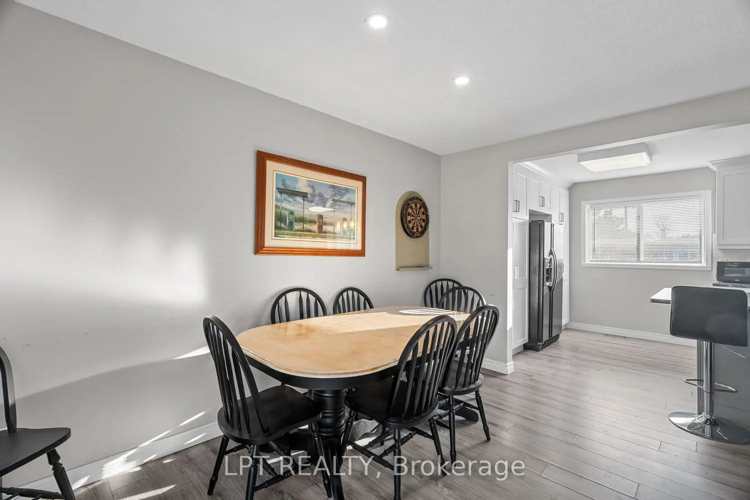 Additional image 5 of 9952 Prince Phillip Street