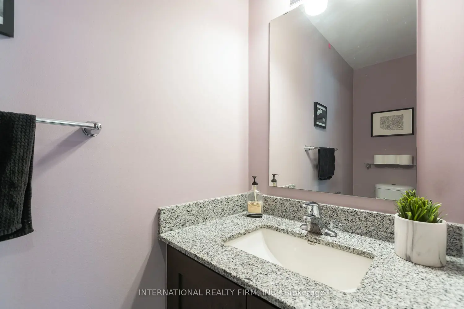 Additional image 8 of 30 Carnation Avenue 99