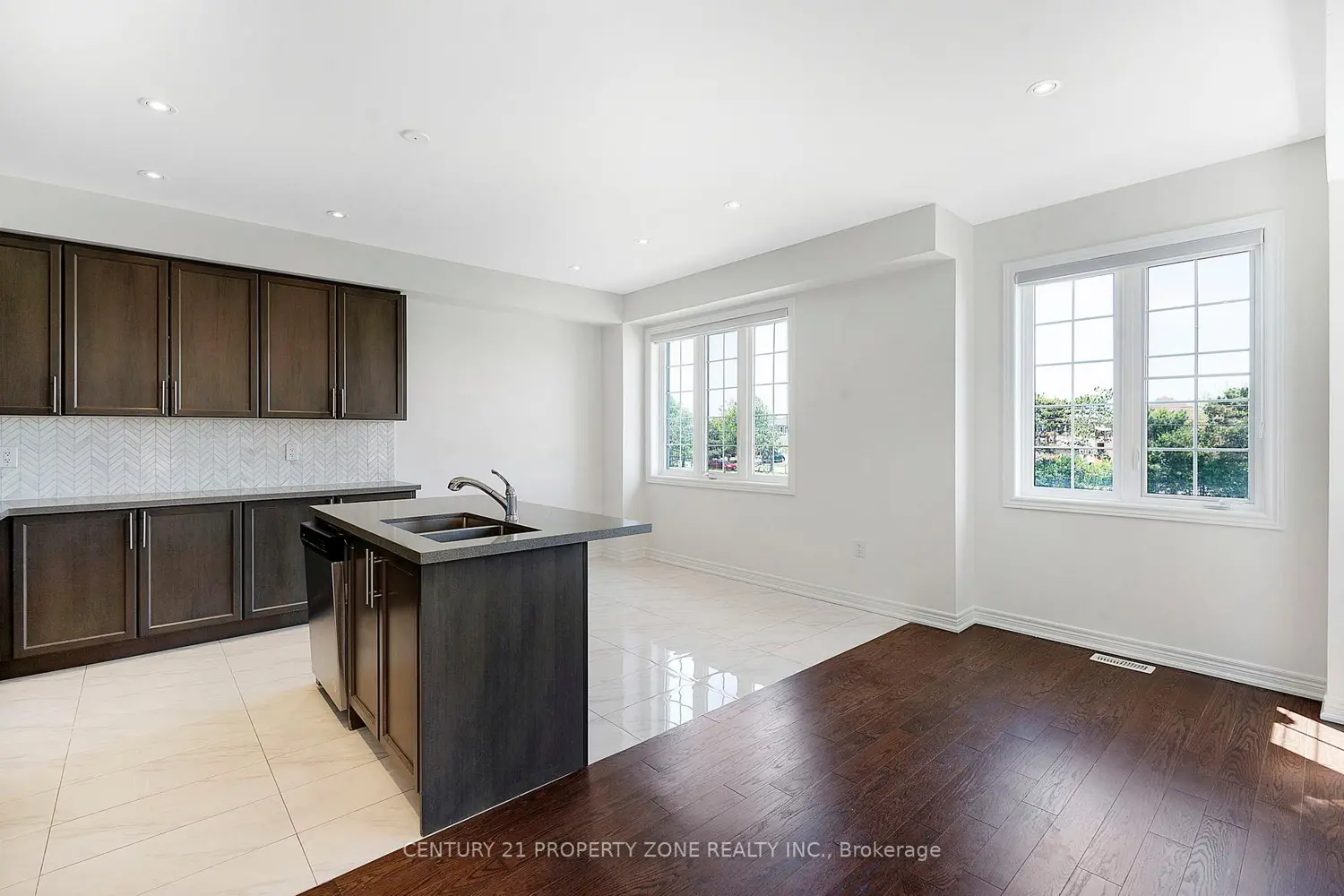 Additional image 4 of 25 Hashmi Place
