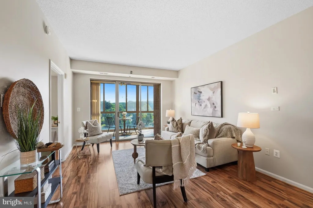 3210 N Leisure World Boulevard Unit 311, Silver Spring, MD 20906 photo 2