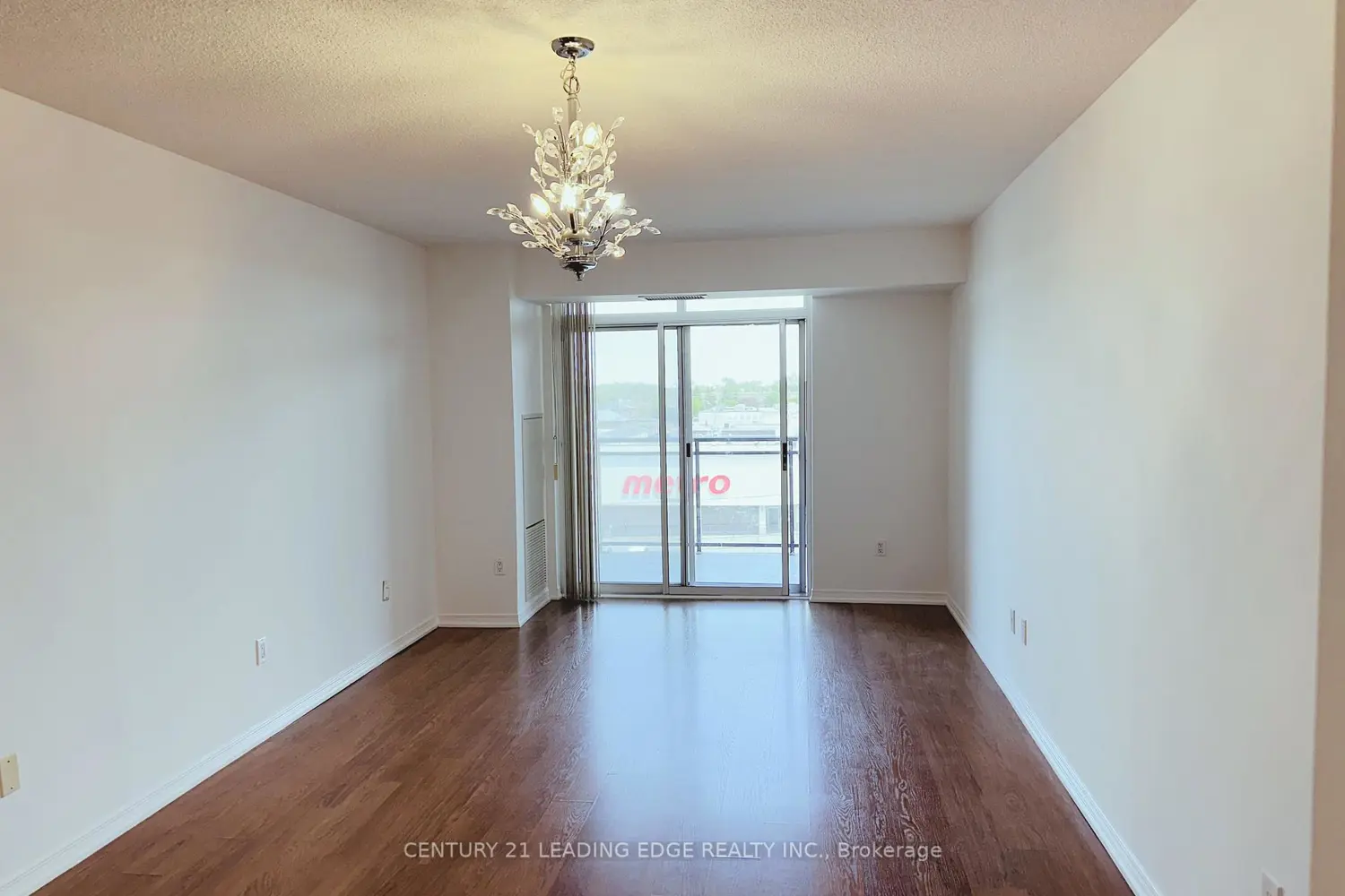 Additional image 10 of 2772 Keele Street 603