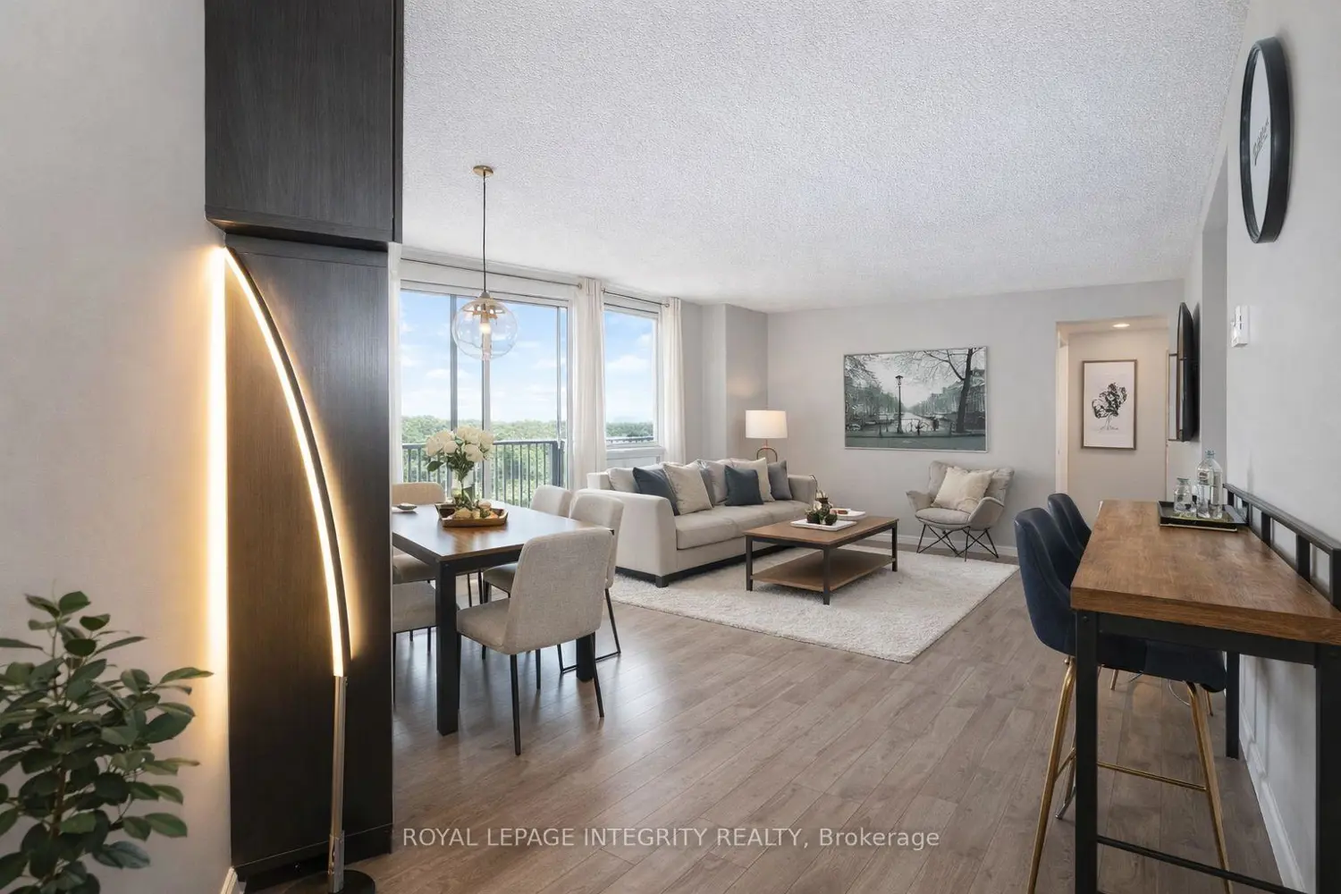 900 Dynes Road 2505 photo 2
