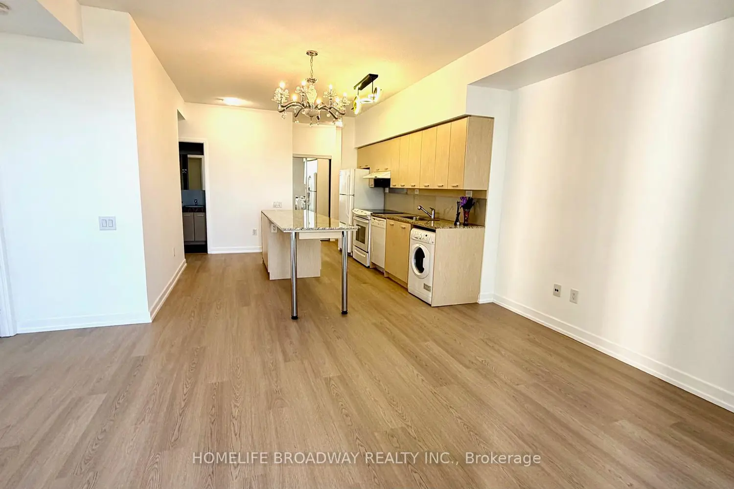 Additional image 3 of 29 Singer Court 2109