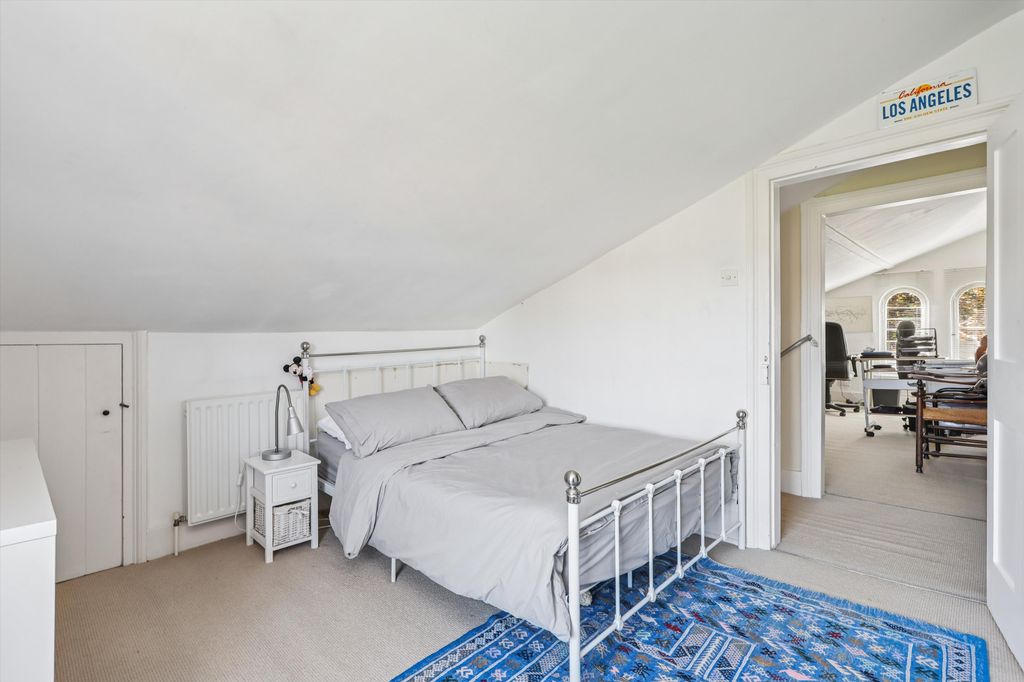 Additional image 16 of 5 bed semi-detached house for salePalace Road, East Molesey, Surrey KT8