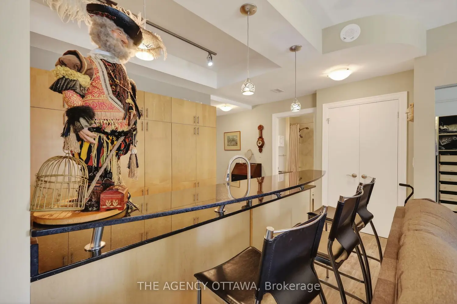 Additional image 5 of 85 Bronson Avenue 905