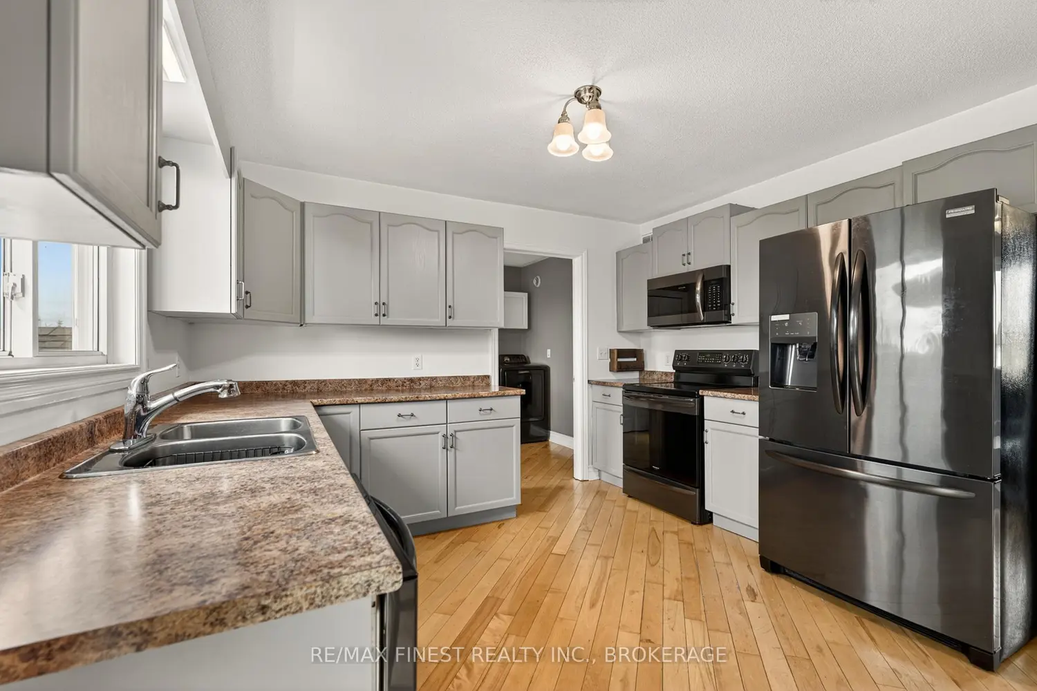 14239 Telephone Road photo 2