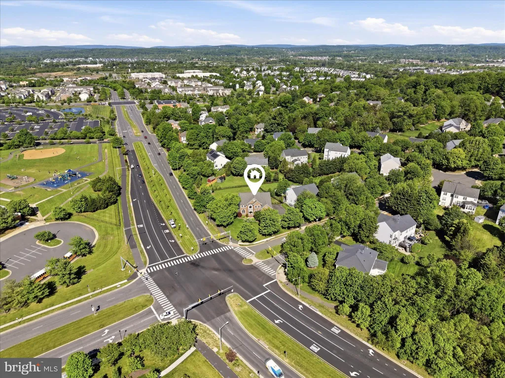 Additional image 75 of 301 Shiloh Place SE, Leesburg, VA 20175