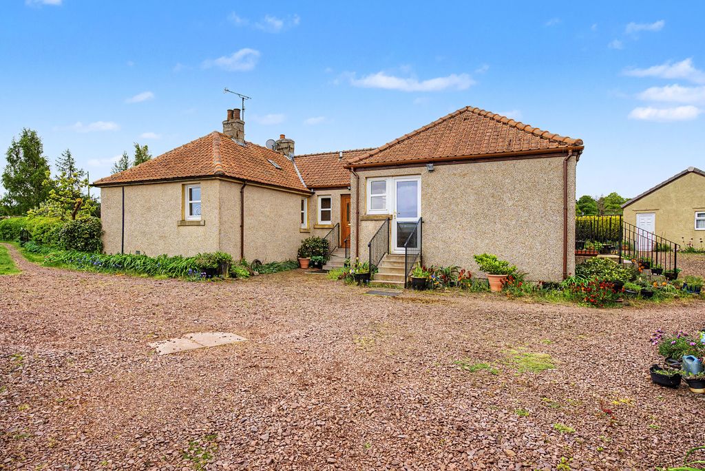 Additional image 2 of 3 bed detached house for sale2 Holding, East Fortune, North Berwick EH39
