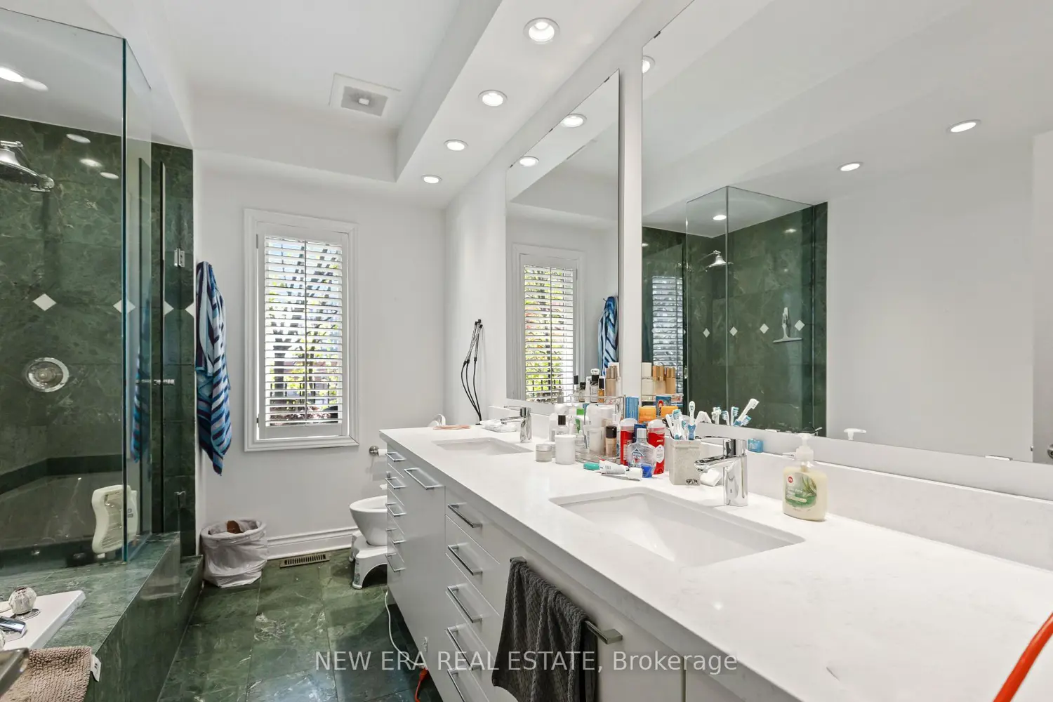 Additional image 17 of 35 Spruce Street B