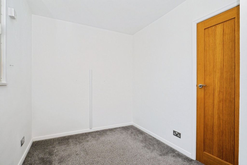 Additional image 15 of 3 bed flat for saleThe Gateway, Dover CT16