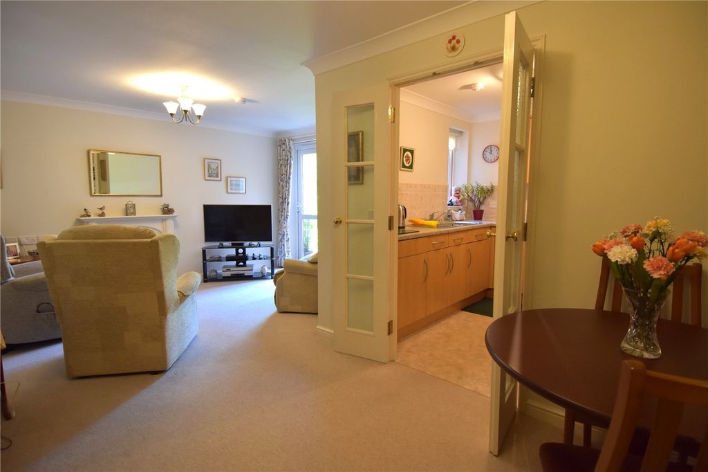 Additional image 6 of 1 bed flat for saleTower Hill, Droitwich, Worcestershire WR9