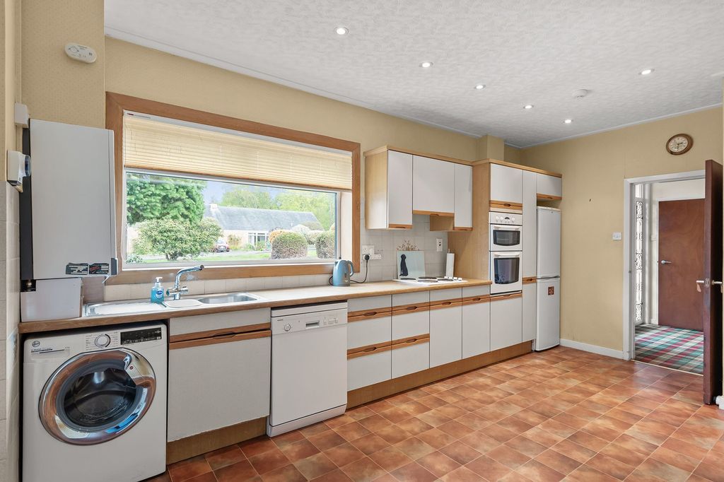 Additional image 9 of 3 bed bungalow for saleOchlochy Park, Dunblane FK15