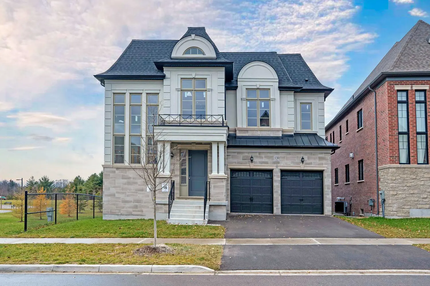 130 Cannes Avenue photo 4