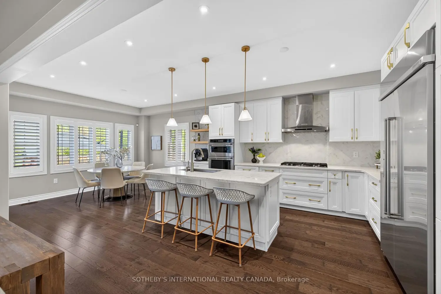 689 Audley Road photo 4