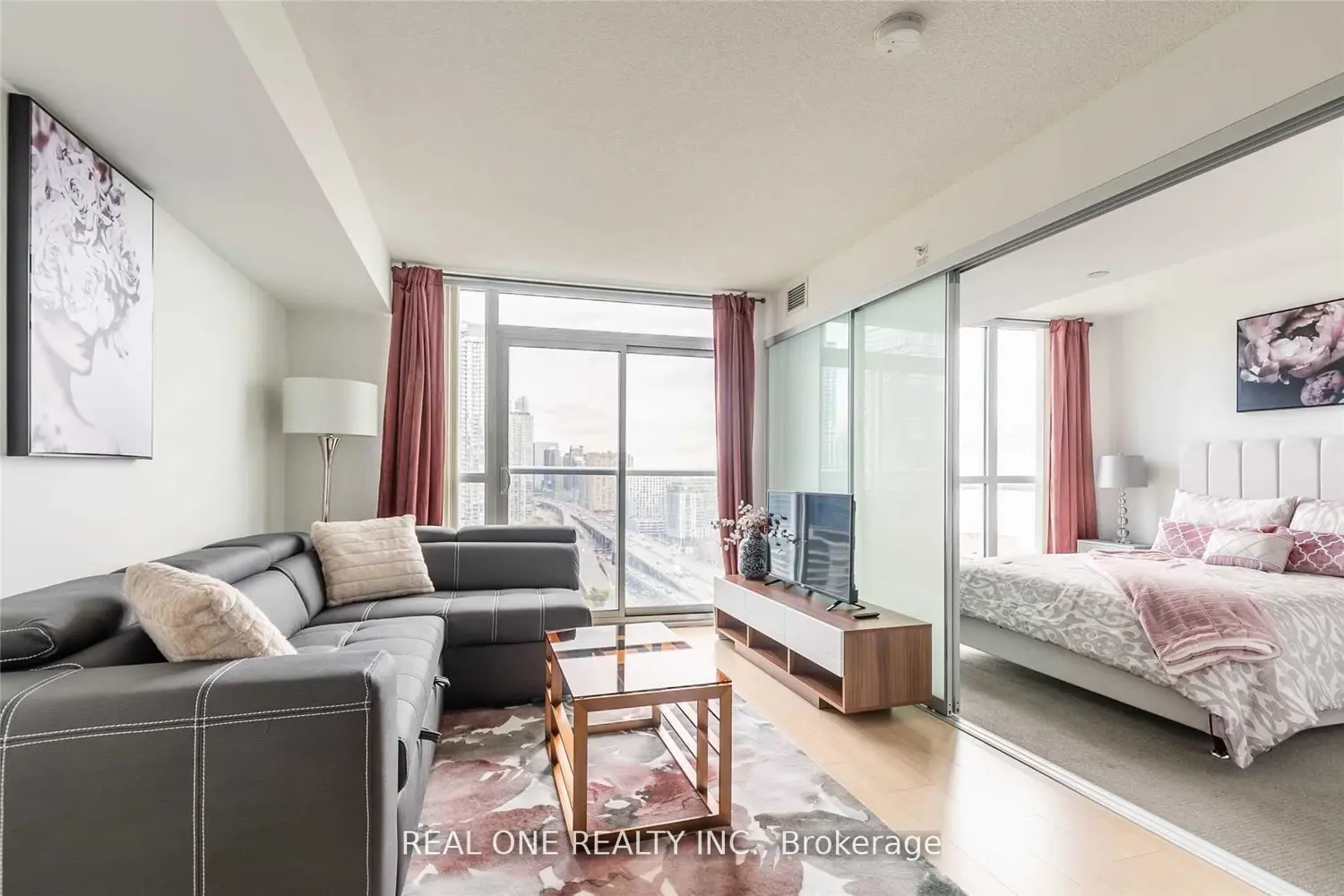 Additional image 2 of 75 Queens Wharf Road 2203