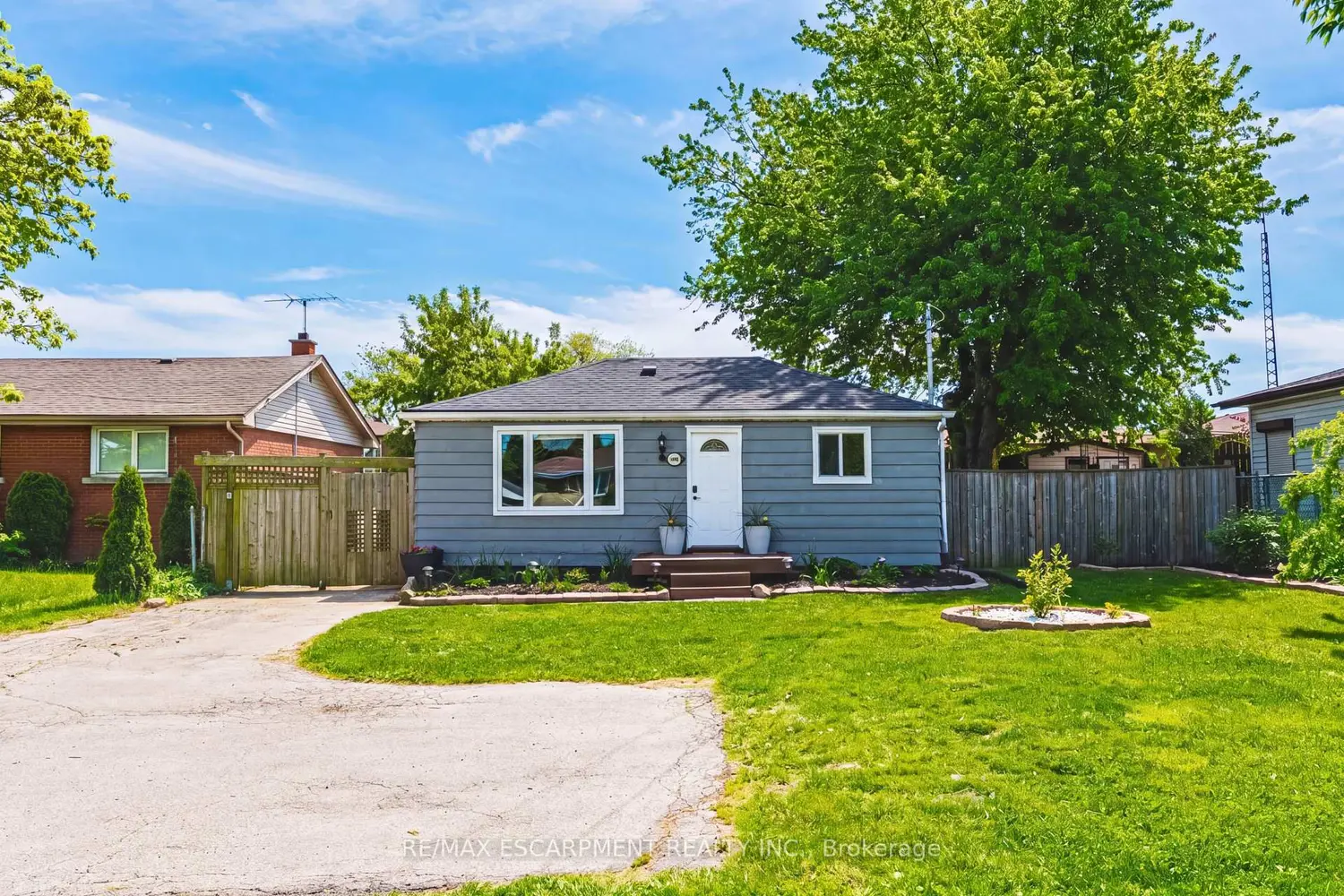 546 Mohawk Road photo 2