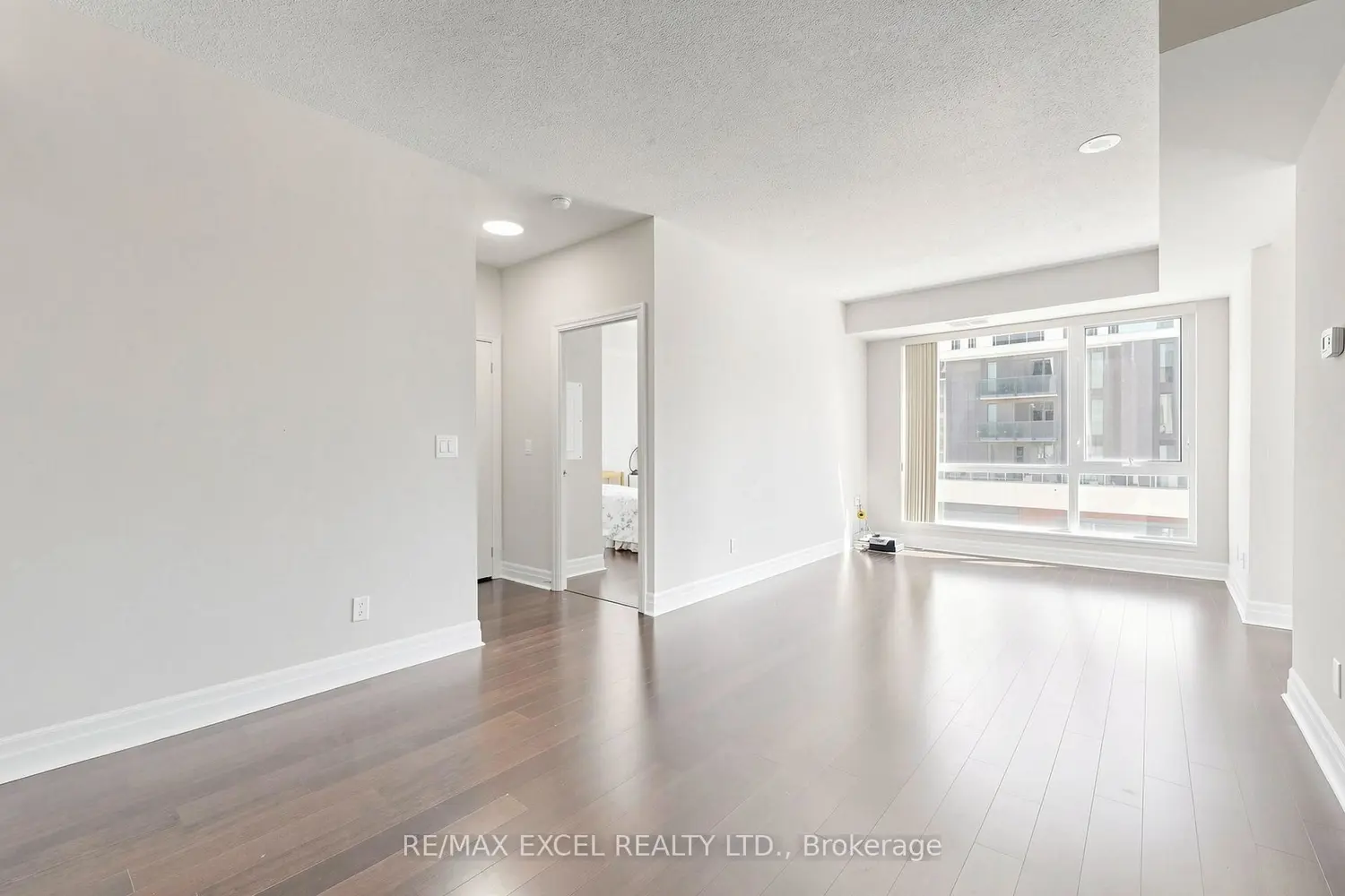 Additional image 5 of 8110 Birchmount Road 416