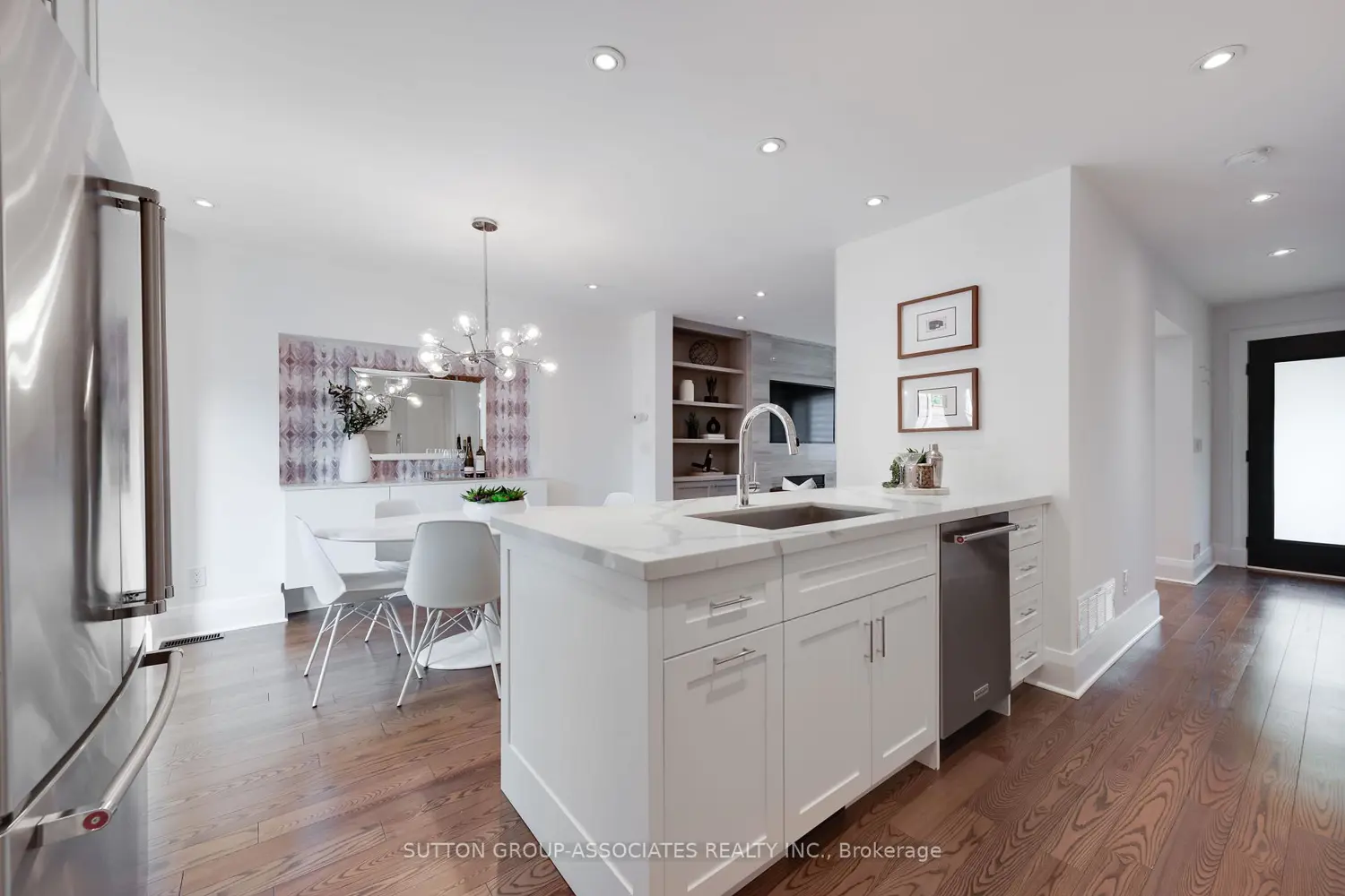 Additional image 8 of 8 Dundurn Crescent