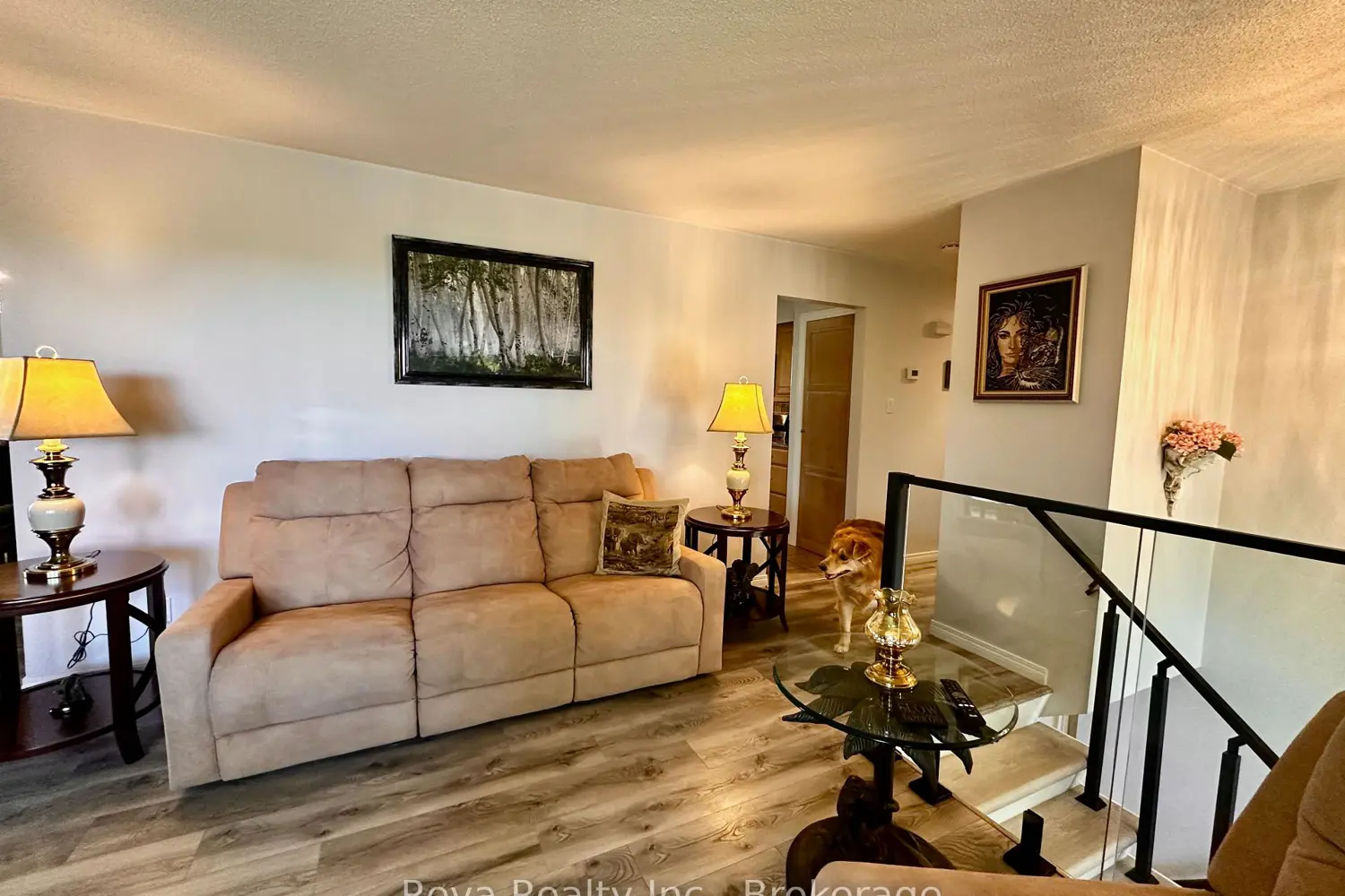 11 Ridge Road photo 2
