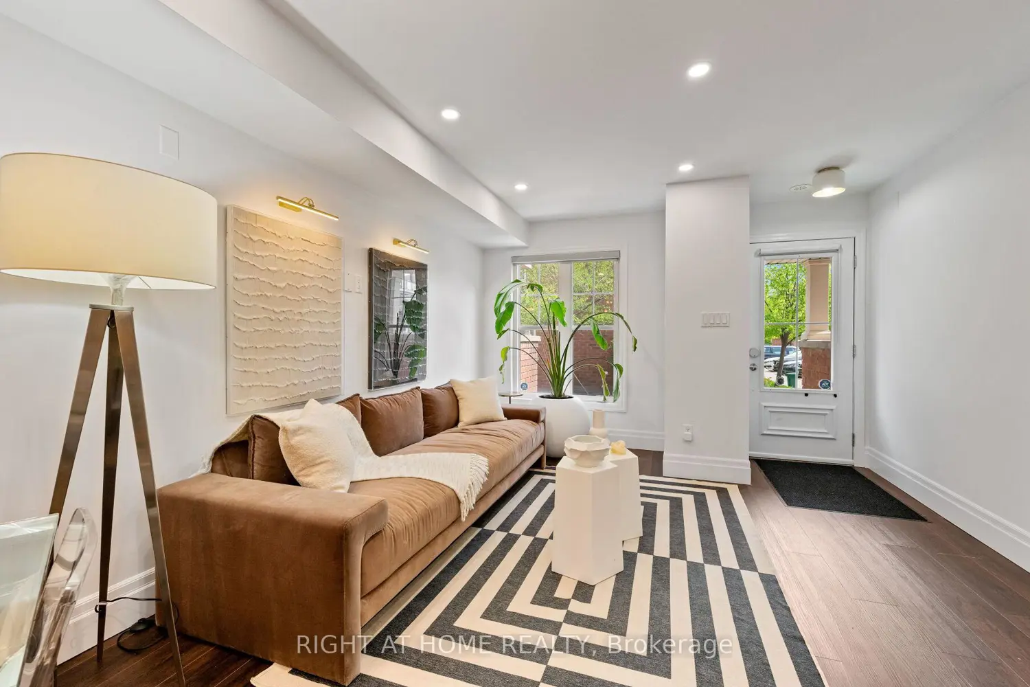 Additional image 2 of 50 Mendelssohn Street 12