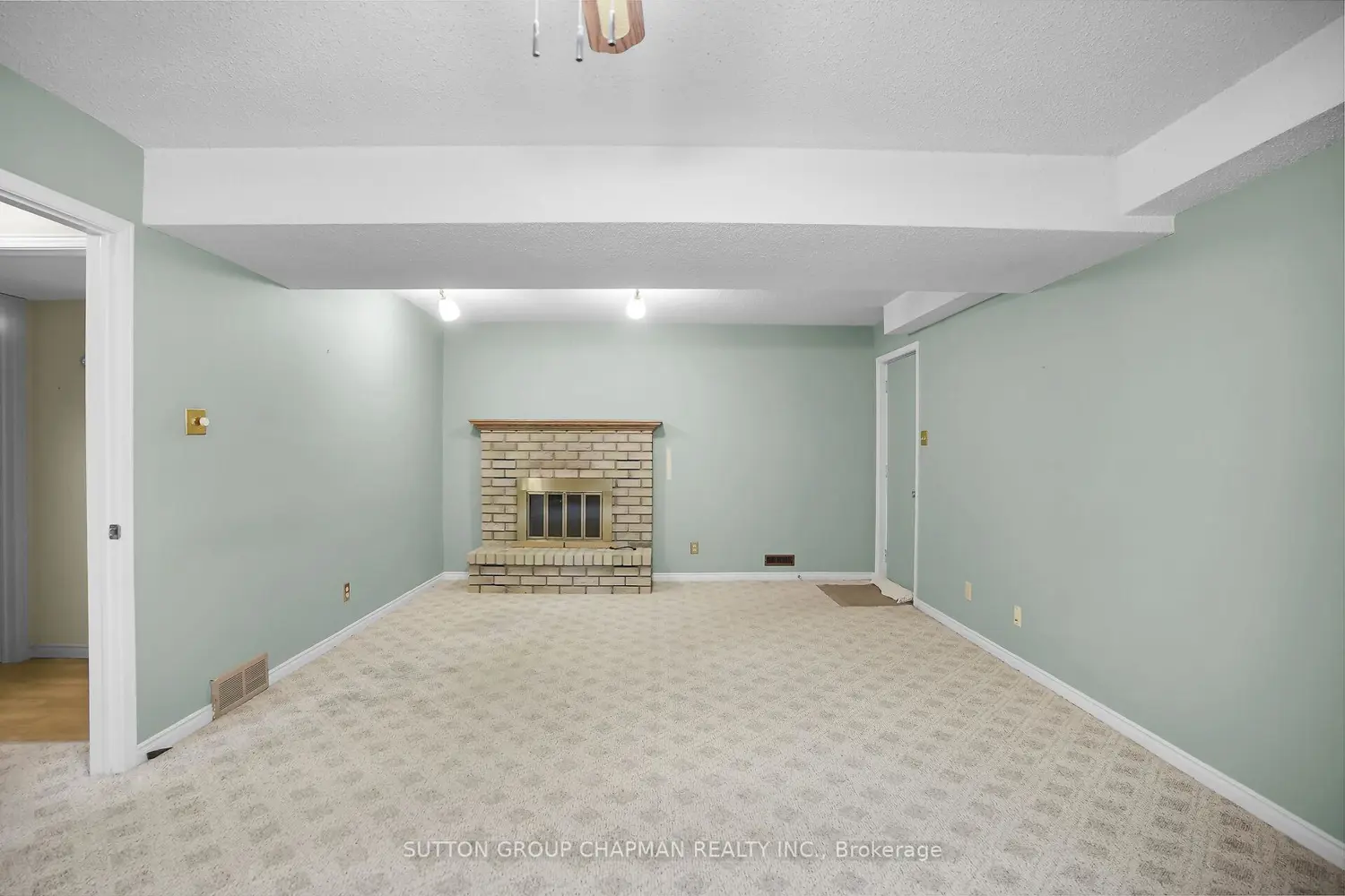 Additional image 7 of 332 Ardsley Crescent