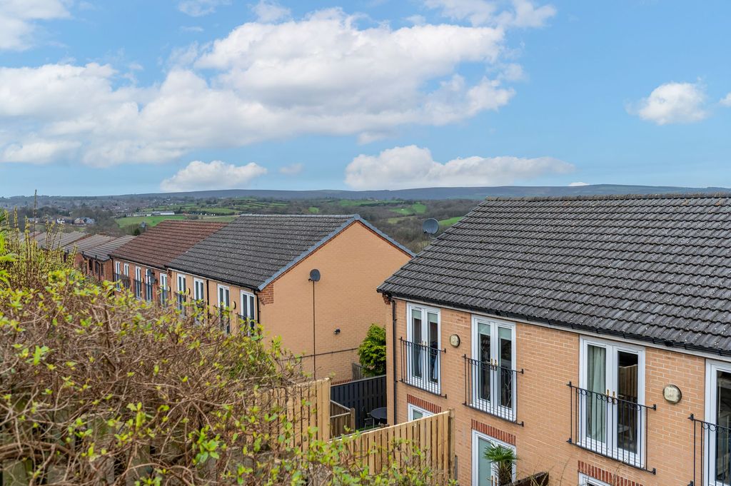 Additional image 31 of 3 bed town house for saleHolmley Lane, Dronfield S18